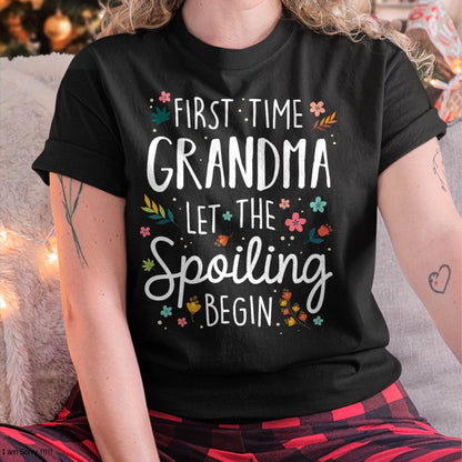 FIRST TIME GRANDMA T-SHIRT – PERFECT GIFT FOR NEW GRANDMAS - TLEE00 (SKU8-GRA00)