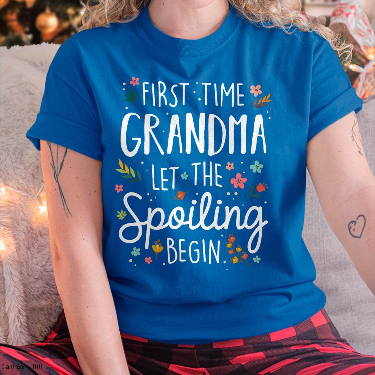 FIRST TIME GRANDMA T-SHIRT – PERFECT GIFT FOR NEW GRANDMAS - TLEE00 (SKU8-GRA00)