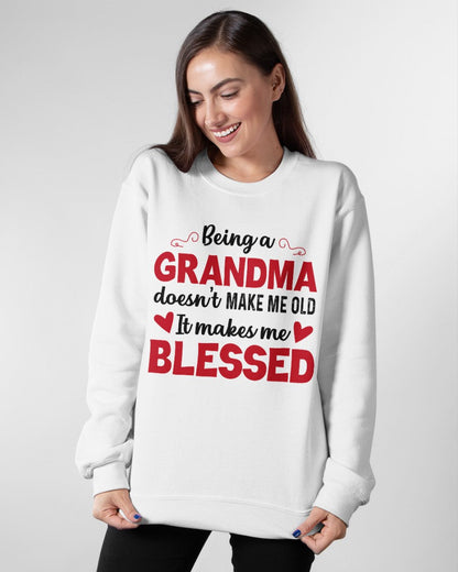 BEING A GRANDMA DOESN'T MAKE ME OLD- IT MAKES ME BLESSED TLEE00
